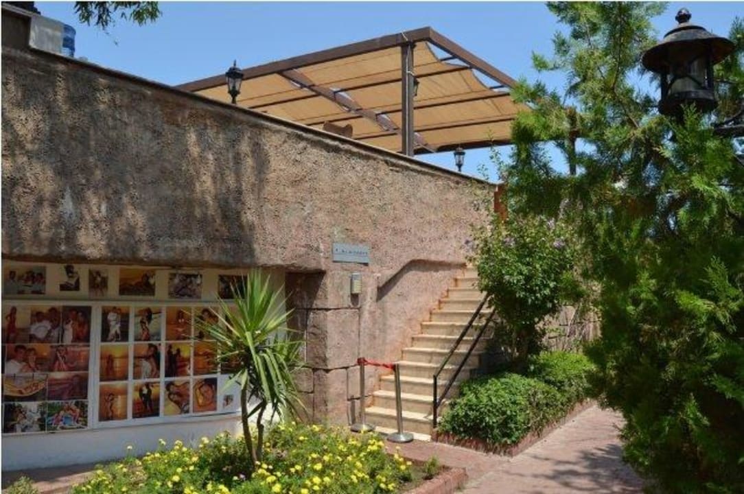 Фото студия и лестница в а-ля карт  Armas Gül Beach