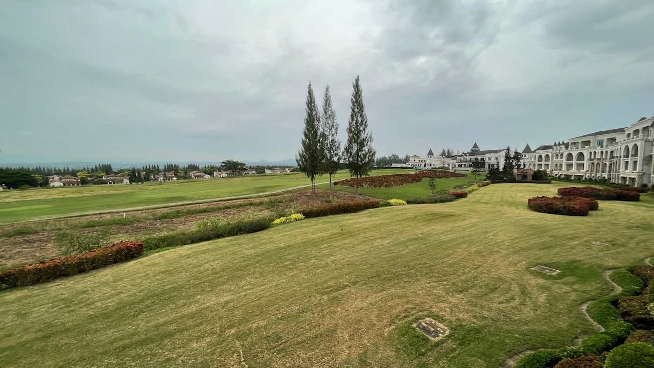 Gartenanlage Mövenpick Resort Khao Yai