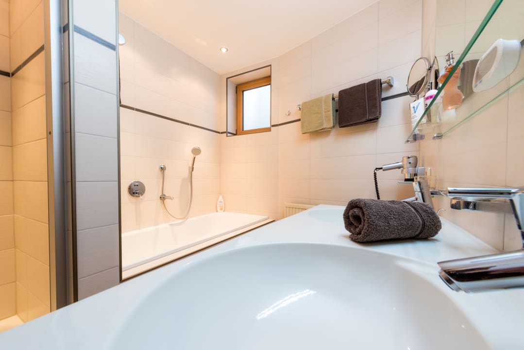 Zimmer Ferienwohnungen am Matinesweg, Serfaus