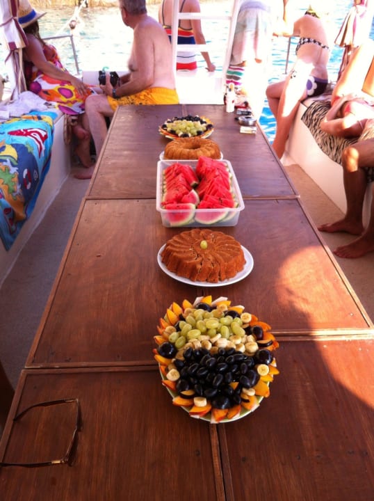 Nachspeise bei der Bootstour LYKIA lodge | home of happiness