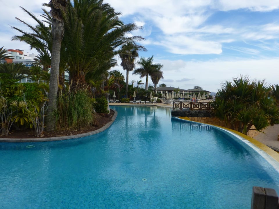 Blicl zur Poolbar R2 Pajara Beach