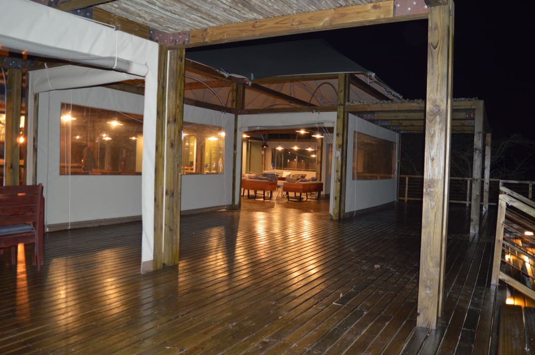 Lobby Ndhula Luxury Tented Lodge