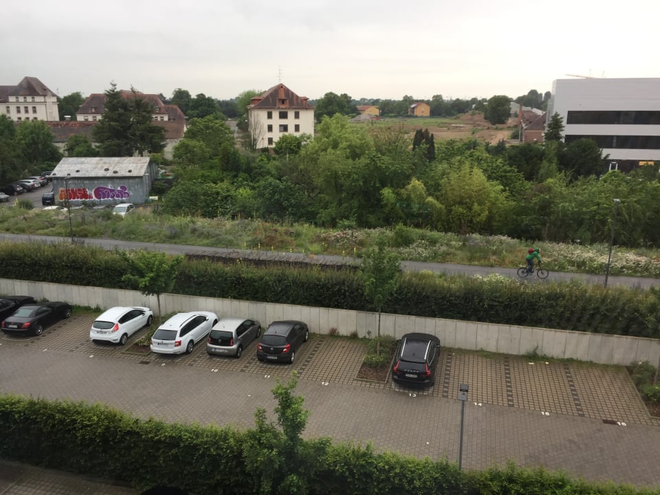 Außenansicht B&B Hotel Heidelberg