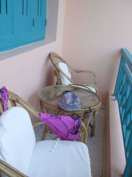 Балкон в спальне, можно посушить бельё Hotel Le Pacha Beach Resort