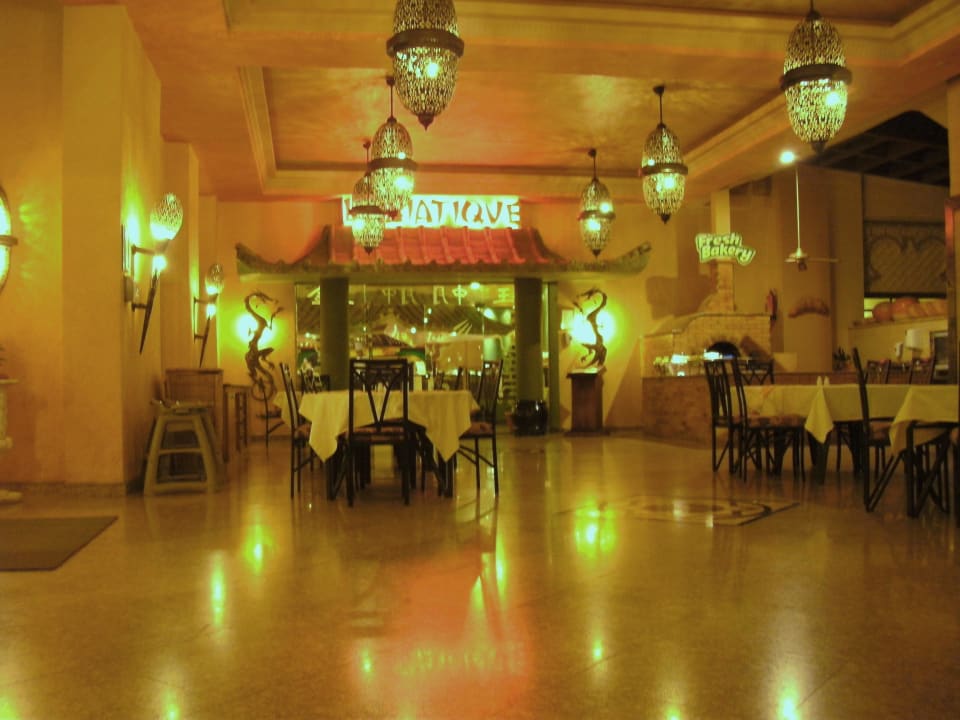 Asiatisches Restaurant (Poolebene) Pickalbatros Palace Resort