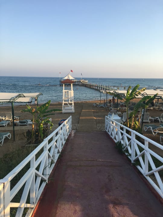 Strand Hotel Turan Prince