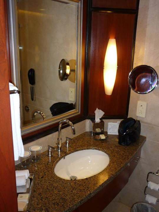 Badezimmer Vivanta by Taj Blue Diamond