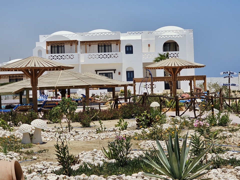 Außenansicht Beach Safari Nubian Resort