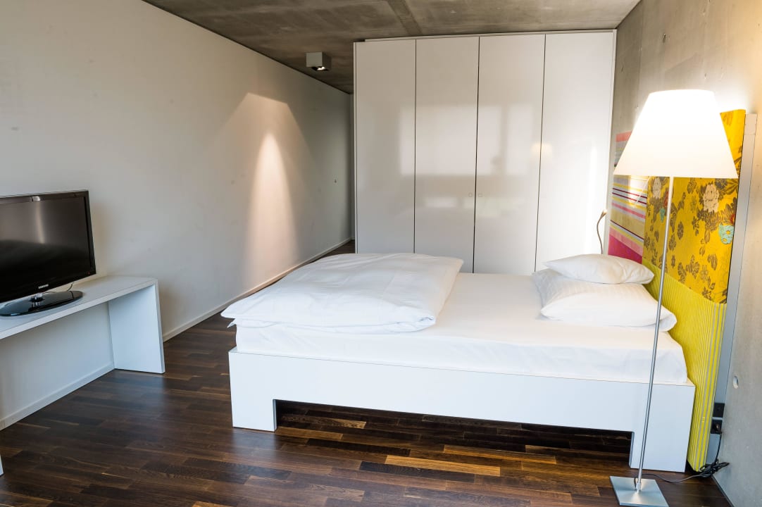 Business Room HOTEL APART- Welcoming I Urban Feel I Design