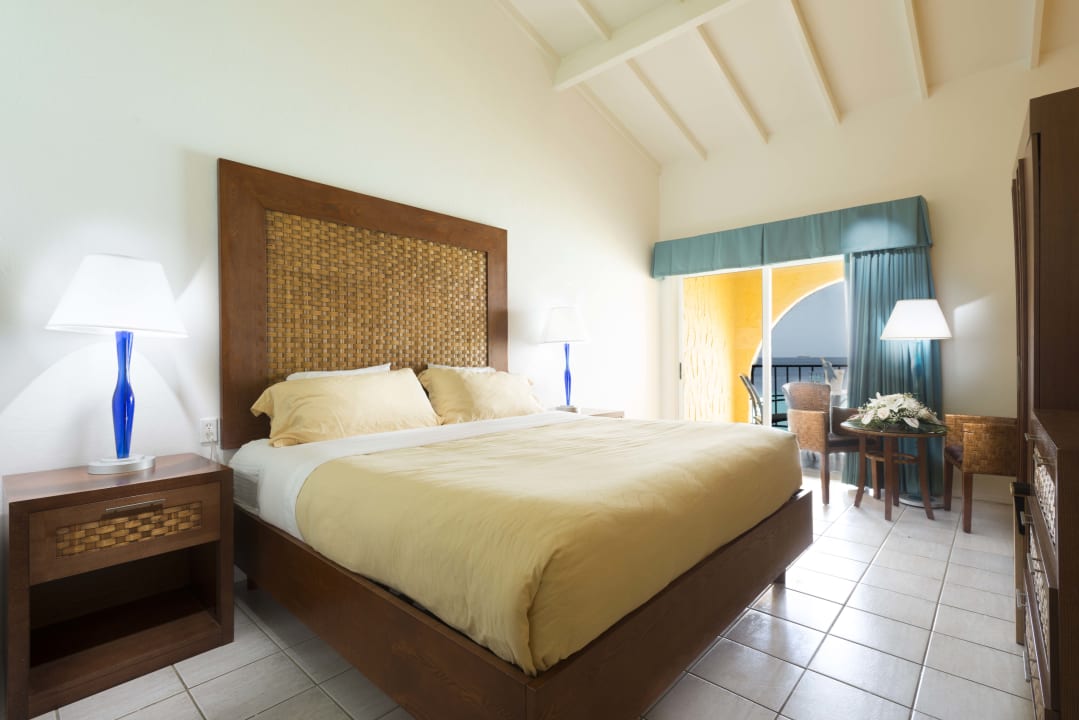 Zimmer Divi Flamingo Beach Resort