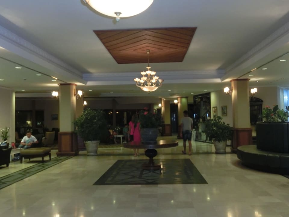 Lobby Bella Resort & Spa