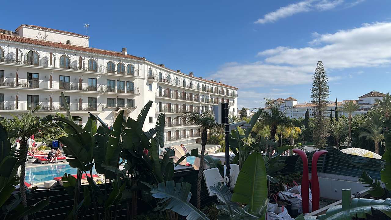 Außenansicht Hard Rock Hotel Marbella