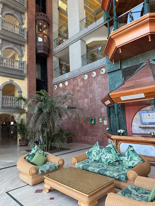 Lobby R2 Rio Calma Hotel & Spa & Conference