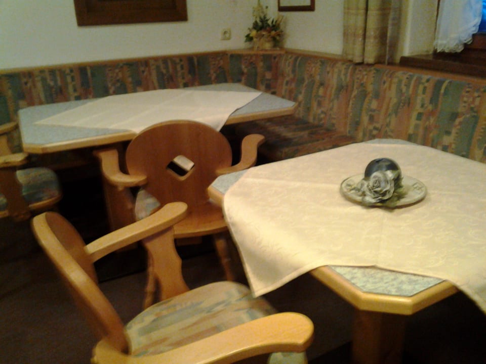 Frühstücksraum Pension Apartments Via Claudia