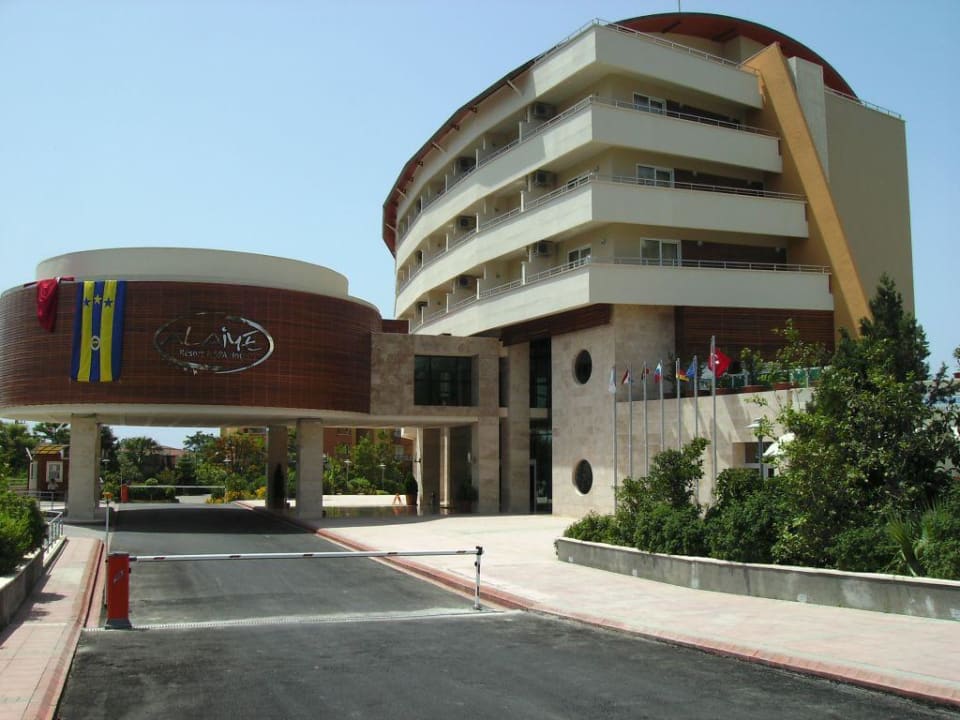 Eingangsportal Alaiye Resort (Neu) Alaiye Resort & Spa