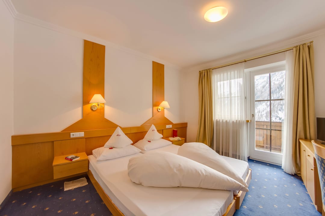 Doppelbettzimmer Suite Hotel Berger