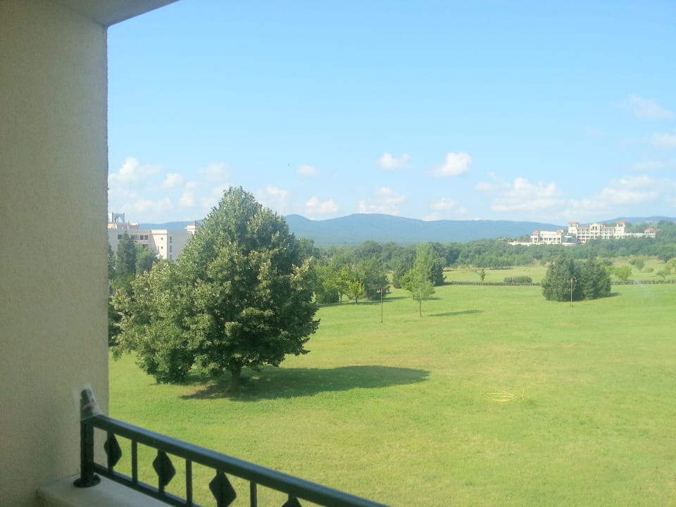 Widok na ogrody Duni Royal Pelican Resort