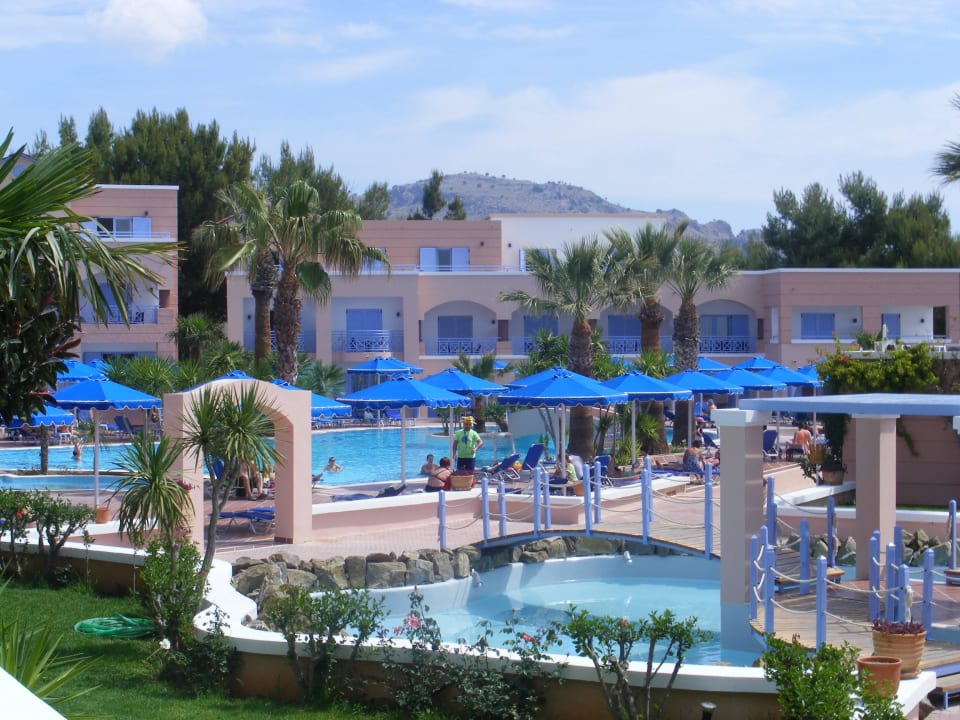 Piscine animée Mitsis Rodos Village