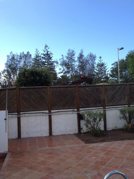 Baustelle am Pool Sunny Village