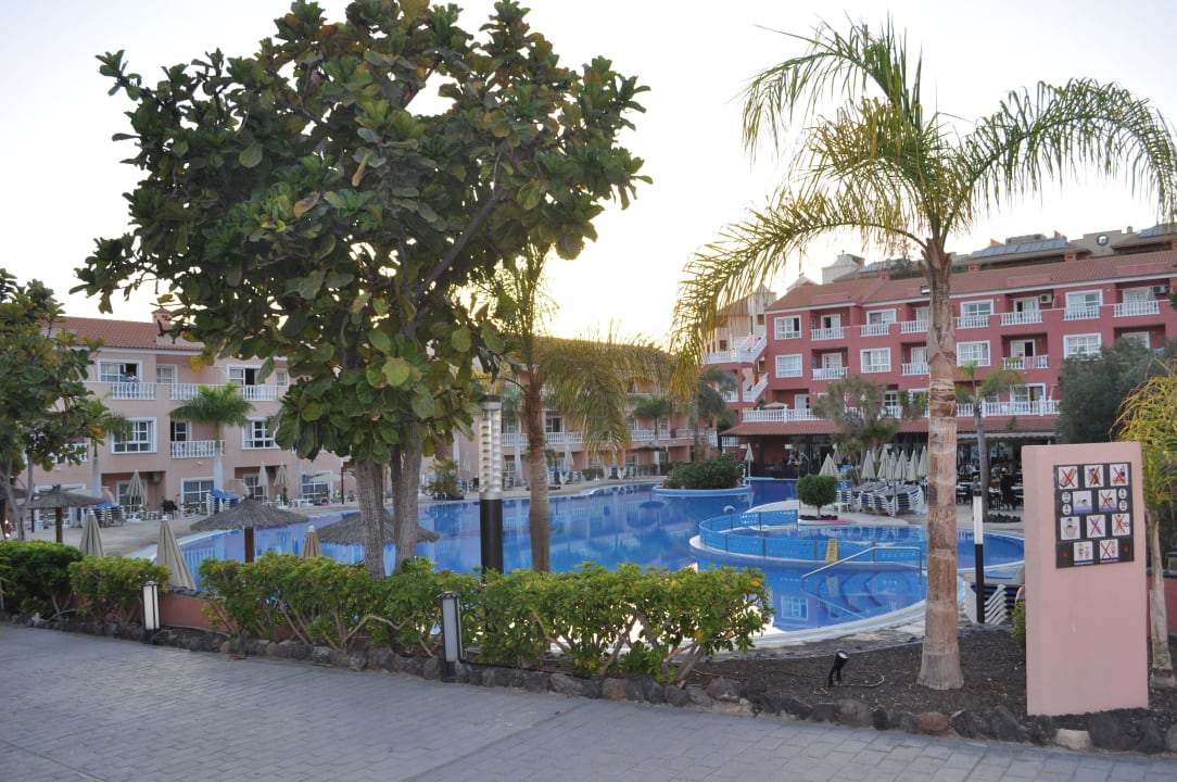 Gorßer Pool Hotel El Duque