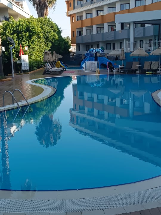 Pool Hane Family Resort