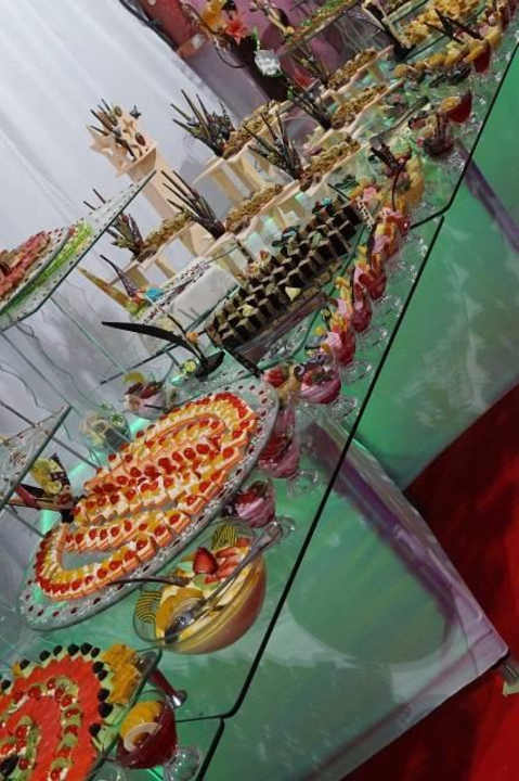 Buffet Aufbau mit Leckereien  Pickalbatros Alf Leila Wa Leila Resort - Neverland Hurghada