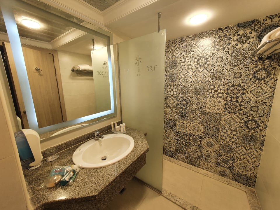 Zimmer Palm Beach Resort
