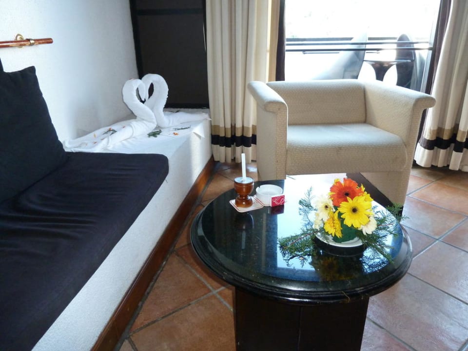 Sitzecke im Zimmer 280 Hotel Cinnamon Citadel Kandy