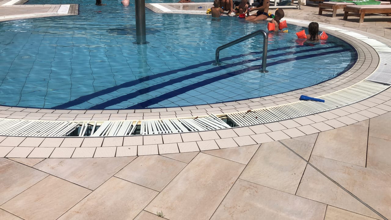Pool Hotel La Luna