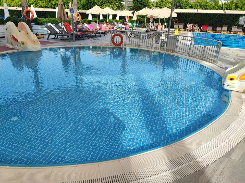 Pool Hane Family Resort