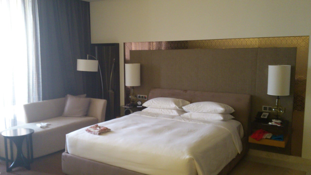 Traumhaftes Bett erlaubt süße Träume Park Hyatt Abu Dhabi Hotel and Villas