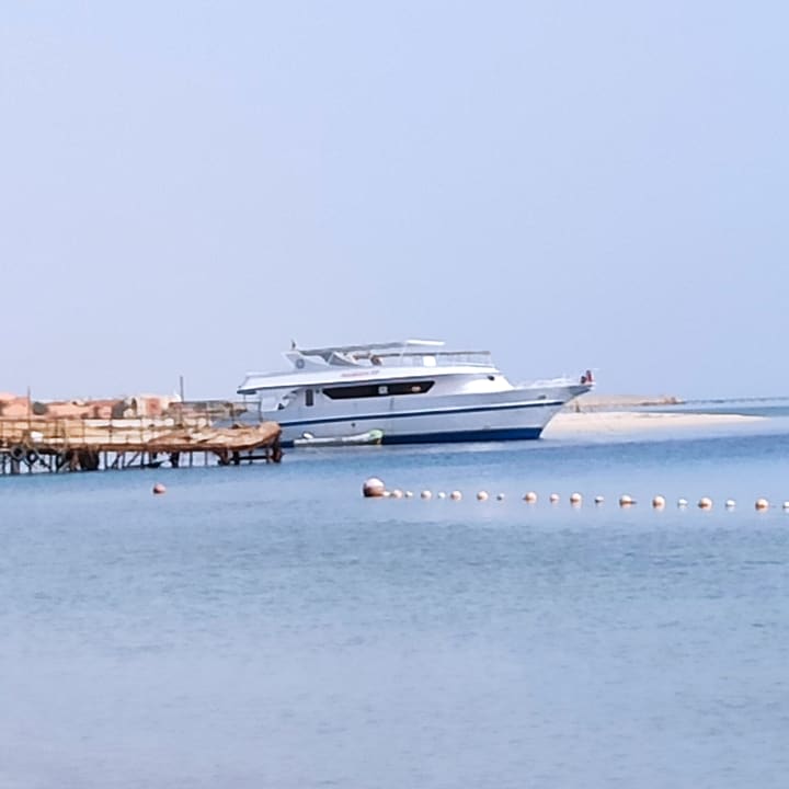 Strand Pensée Royal Garden Beach Resort