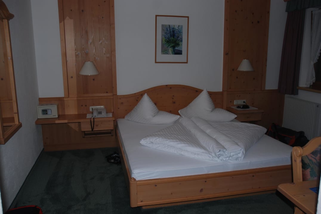 Schlafzimmer Zimmer-Nr.2 Landhaus Strolz