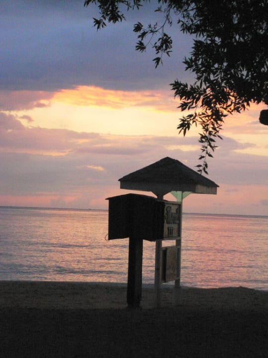 Sunset at Merril´s Merril's Beach Resort