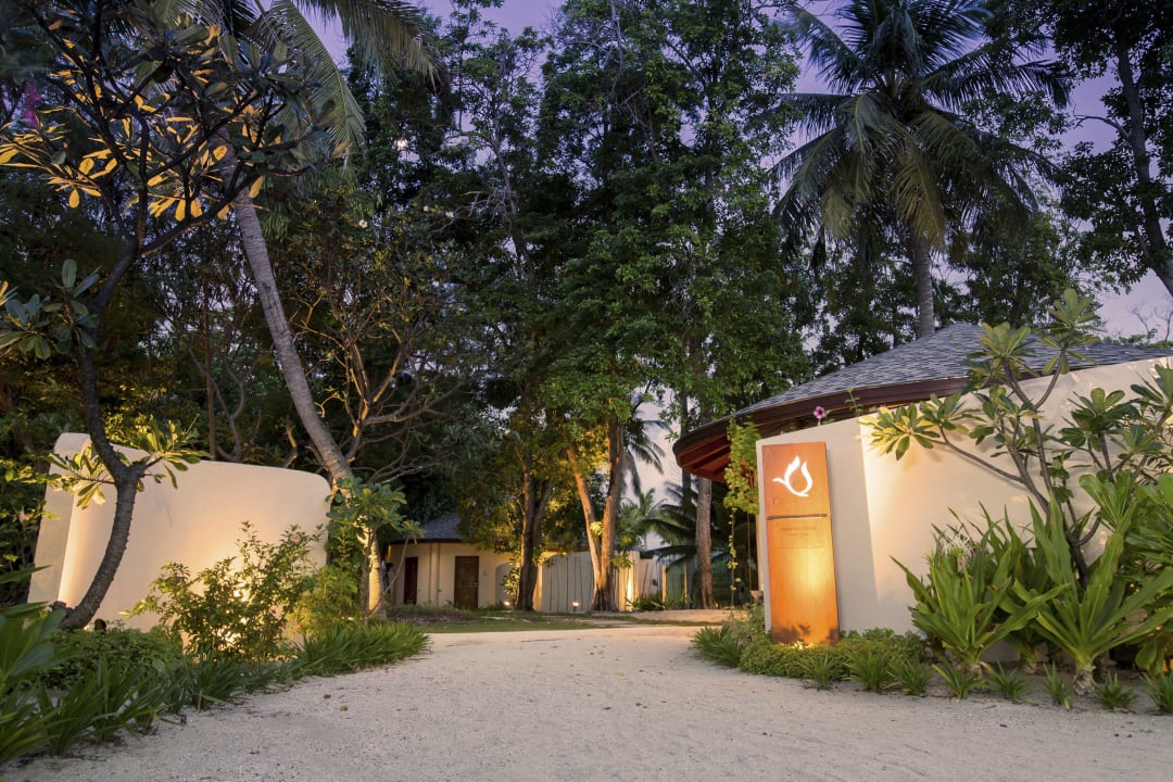 Sonstiges Centara Ras Fushi Resort & Spa Maldives