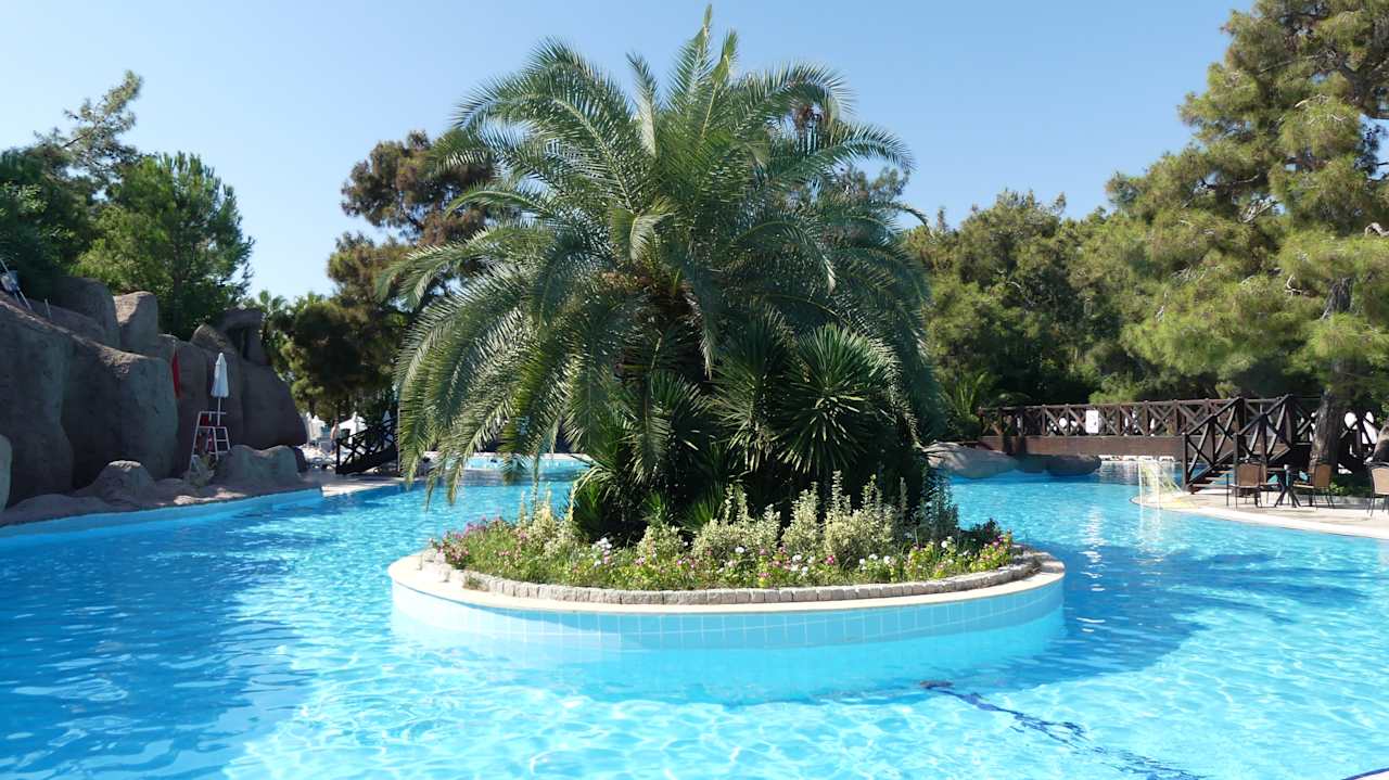 Pool Blue Waters Club