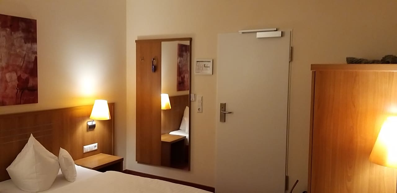 Zimmer Hotel Vis à vis