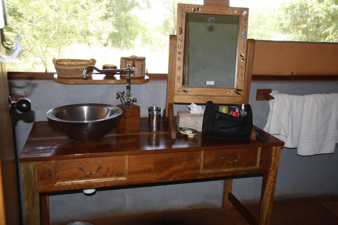 Badezimmer Ikweta Safari Camp