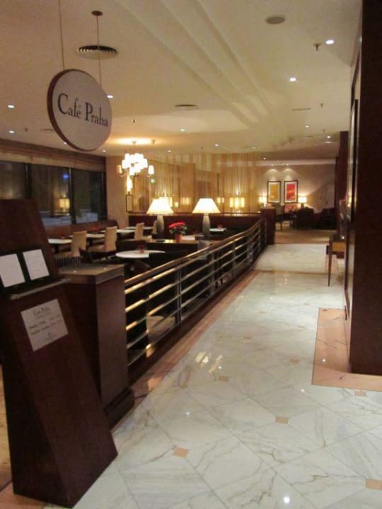 Rezeption Grand Hotel Prague Towers