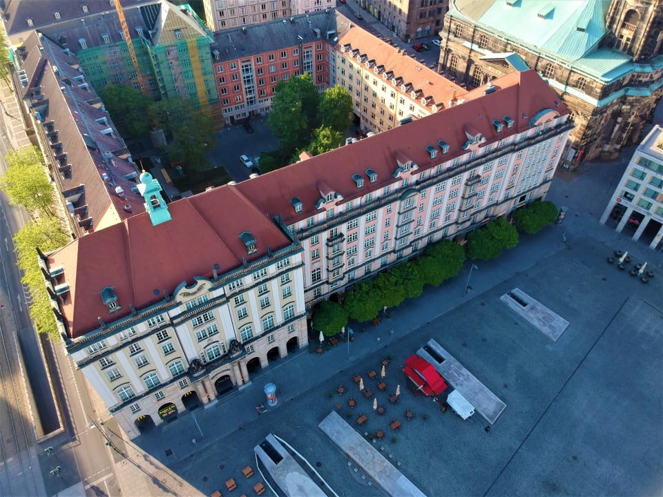Außenansicht Star G Hotel Premium Dresden im Haus Altmarkt