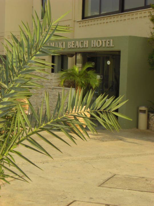 Eingang Limanaki Beach Hotel