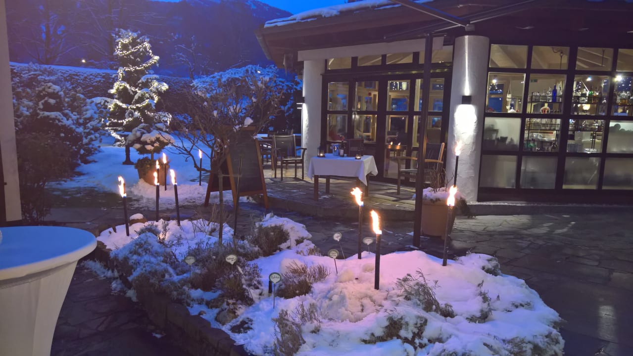 Außenansicht Hotel Zugspitze