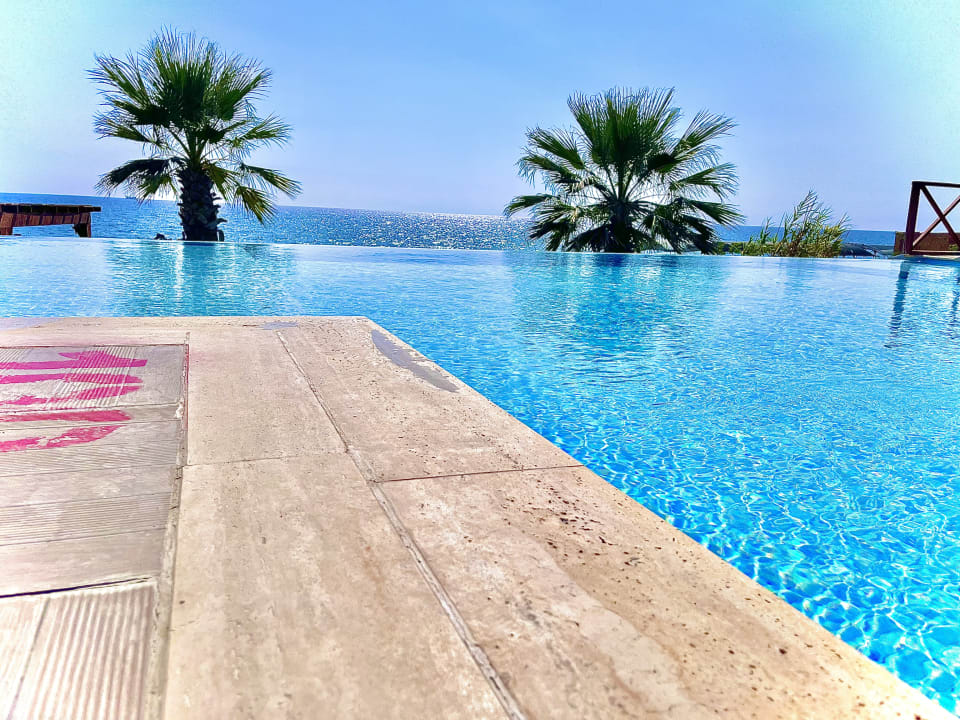 Pool Adora Calma Beach Hotel