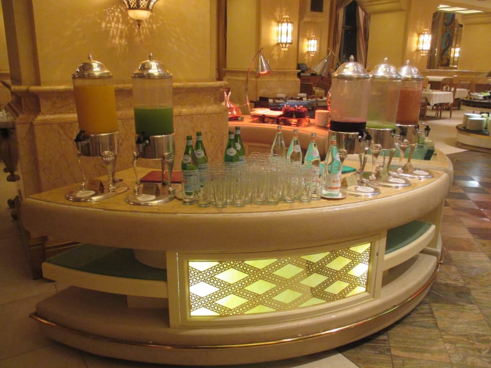 Säfte und Wasser Emirates Palace Mandarin Oriental