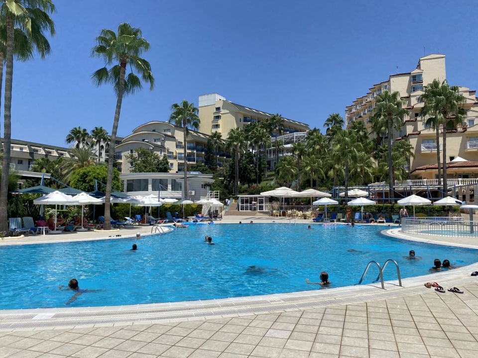 Pool Iz Flower Side Beach Hotel