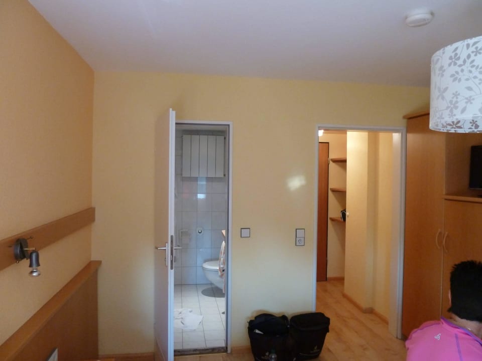 Sauber und zweckmässig Hotel Breisacher Hof-Garni