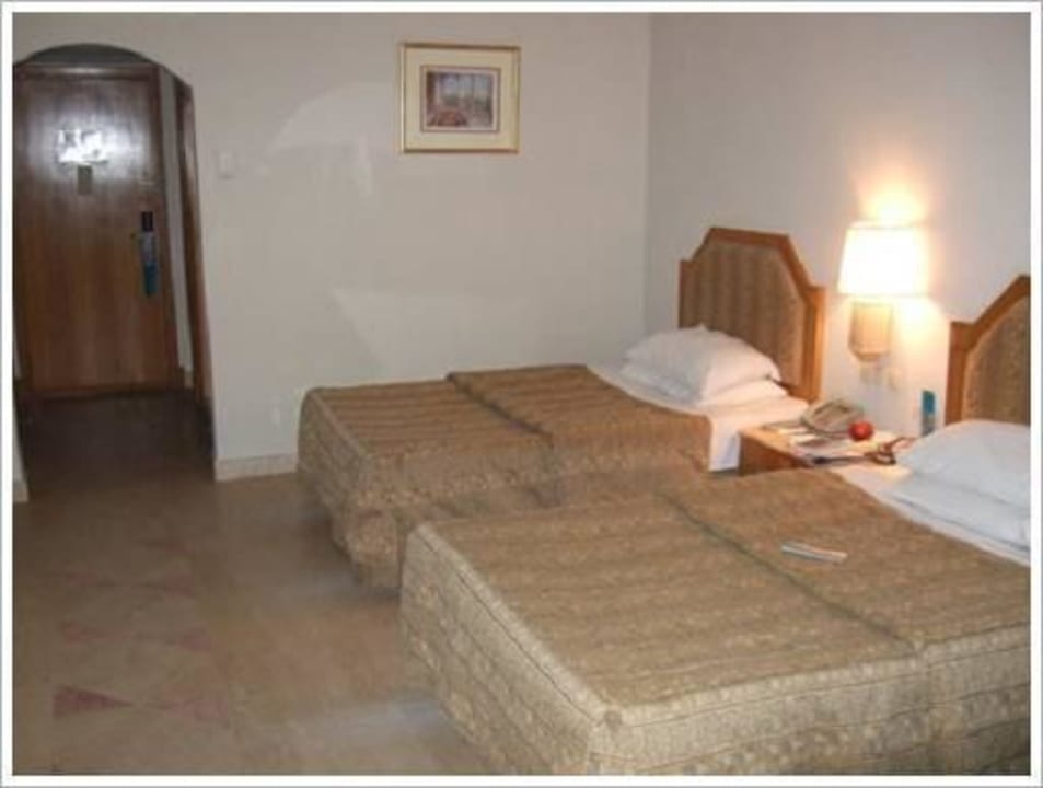 Schöne geräumige Zimmer Continental Hotel Hurghada