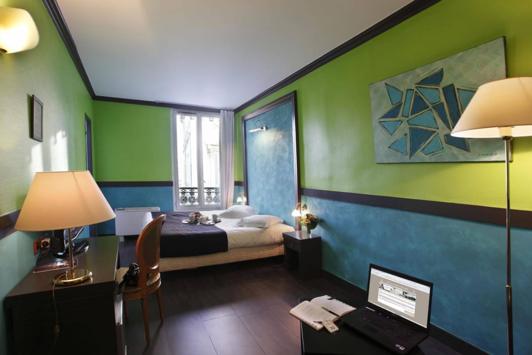 Zimmer Adonis Marseille Vieux Port Hotel