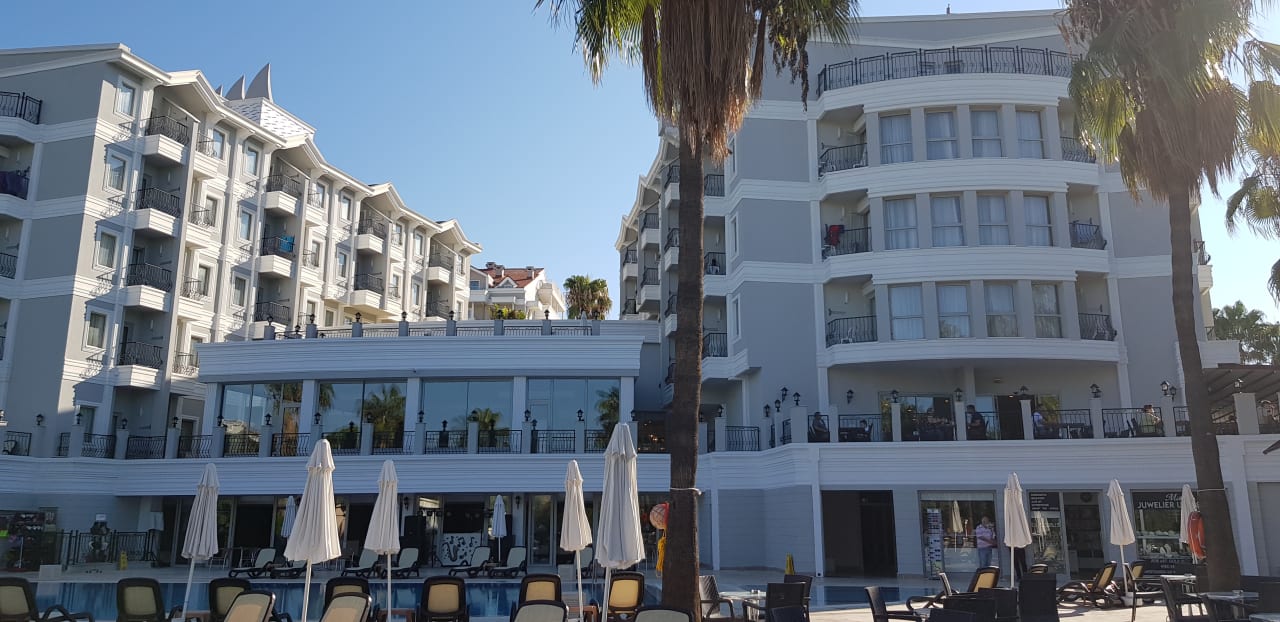 Außenansicht Royal Atlantis Beach Hotel