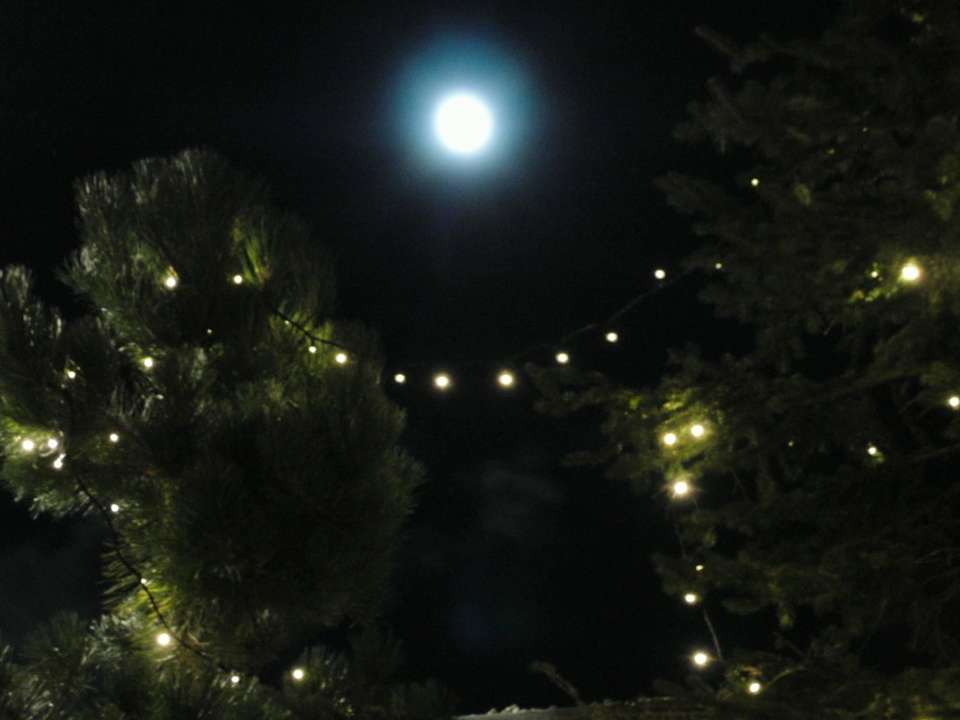 Vollmond über dem Feuerberg Mountain Resort Feuerberg